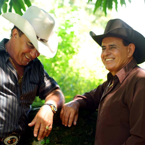 Casar Hum Hum_Gino e Geno Part. Felipe Borges