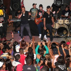 Sampa Crew - Você Perto de Mim ao vivo AldeiaShow