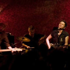 pause drop / ELLASPEED