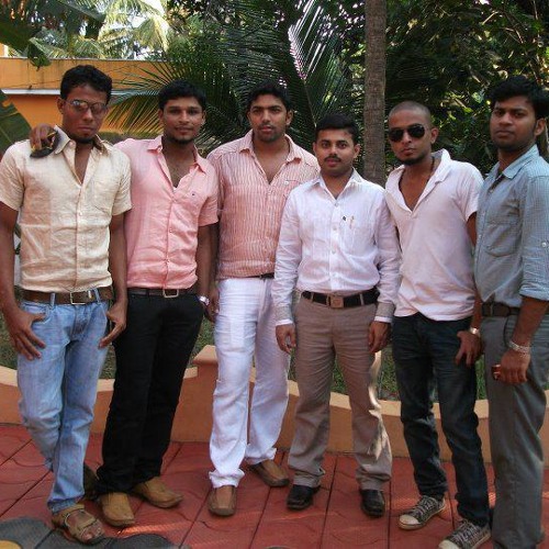 Sonu Nigam, Saindhavi - Manasellam Mazhaiye - DownloadSouth.Com