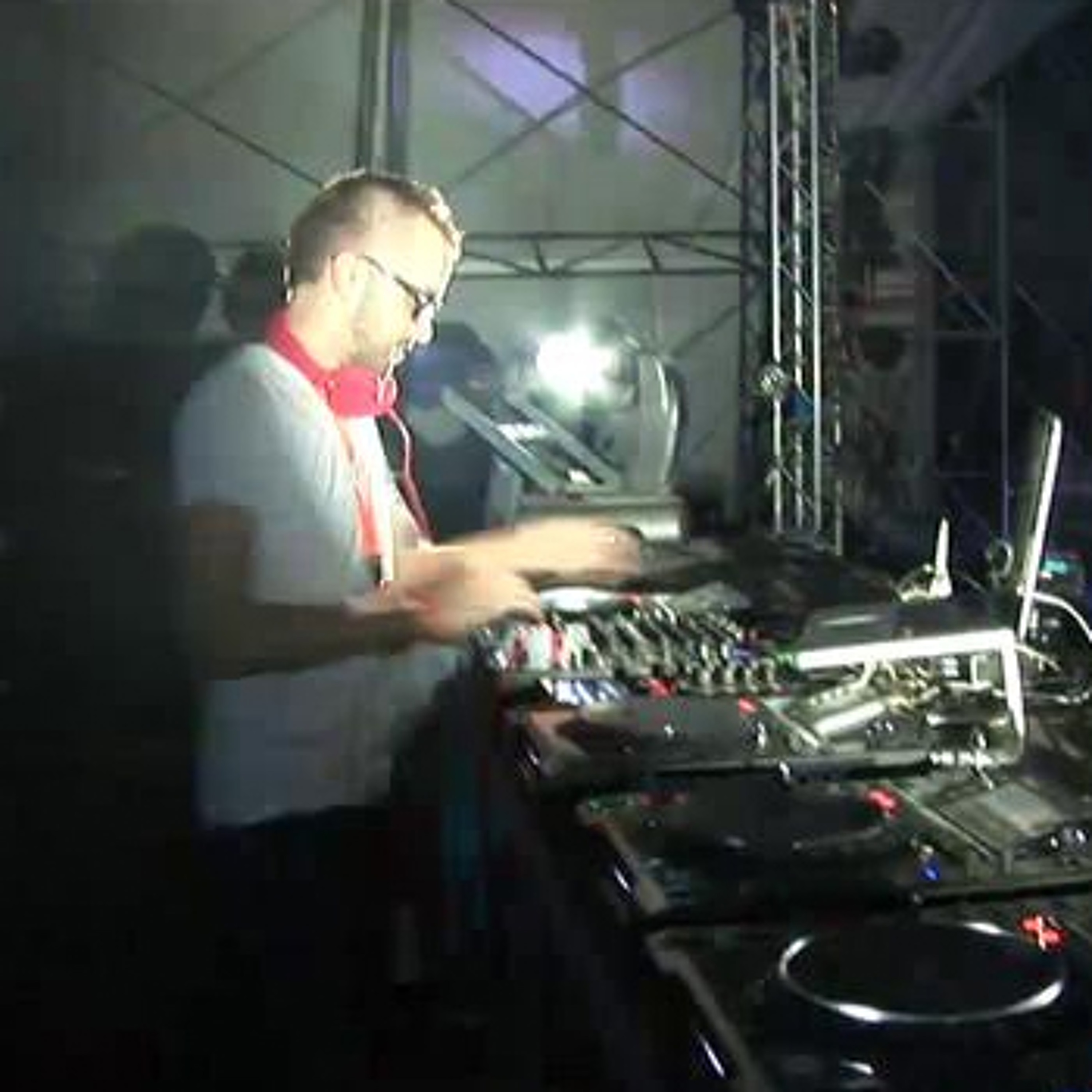 DJ Optick Recorded Live from Liberty Parade 2012 at Venus-Saturn Beach, Mamaia [2012/Romania] episode artwork