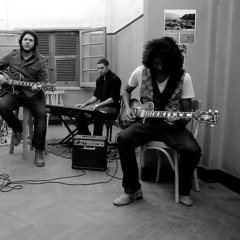 Solo guitar , EGYPTian cairokee ,, lakn e7sasy msh kfaya