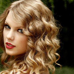 TaylorSwift