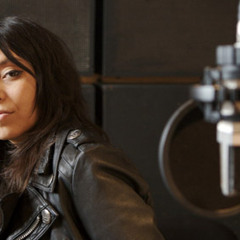 Kelli Ali & Eric McFadden - Long Way Down