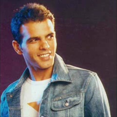 אייל גולן - אמרי לי 2013 סקיצה