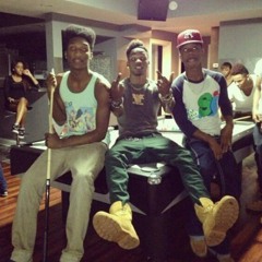 Masey Ft Trendsetters - Gettin' To The Money