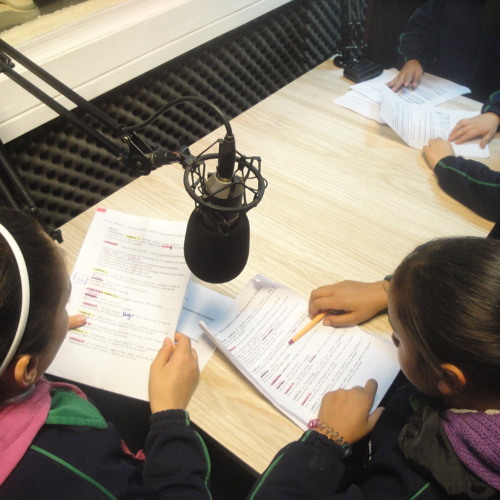 Resultado de imagem para radio colegio