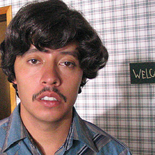 Funny hispanic looking for a Job (Prank Call)