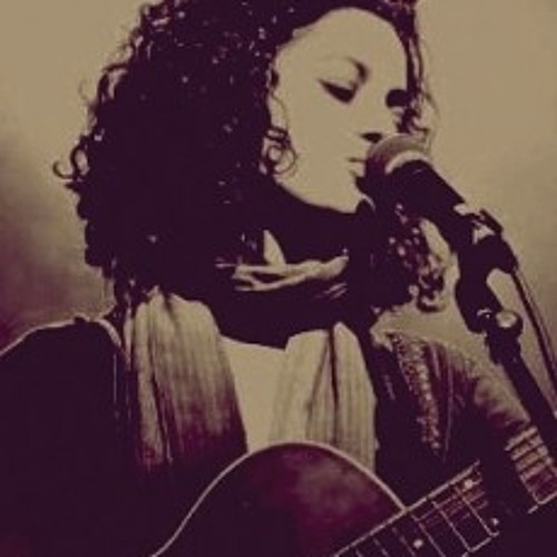 Amel Mathlouthi - Naci en Palestina