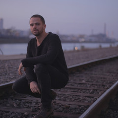 15 Minutes and A Mix: Nick Curly