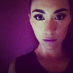 Mariella Moraga - Imagine Dragons (Cover) Radioactive