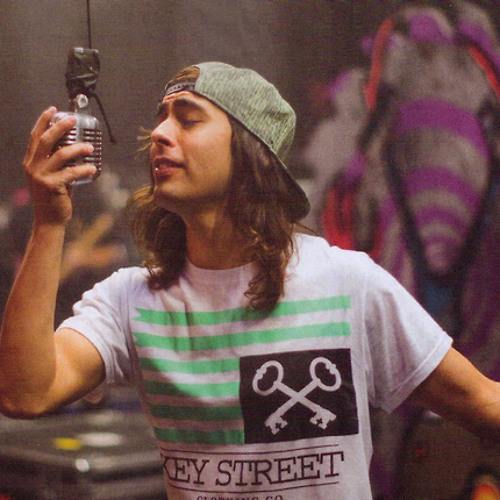 Vic Fuentes Ft. Jenna McDougall - Hold On Till May (acoustic)