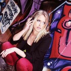 Pinkque Live @ Evolution Trance pres. KhoMha & Aaron Camz (03.05.13) *We Are Trance Episode 32 RIP*