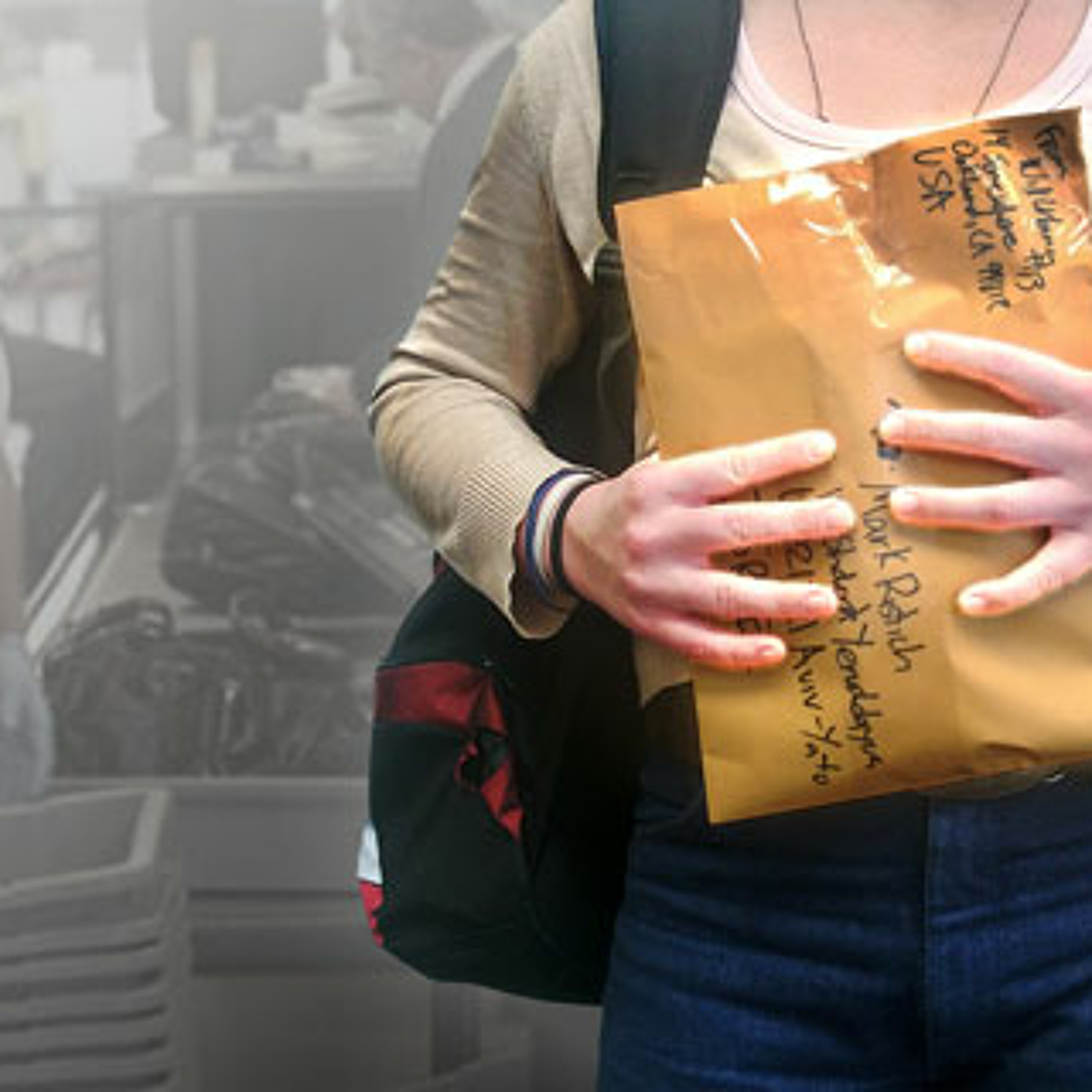Special Delivery / Snap Judgment, "Contents Unknown" episode artwork