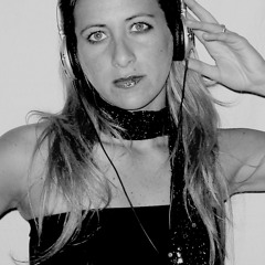 Dj Laura R Set electro vinilo  mix