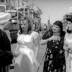 الريس حنفي - عيب يا عزيزة ، ميصحش ست تشتم راجل ابدا