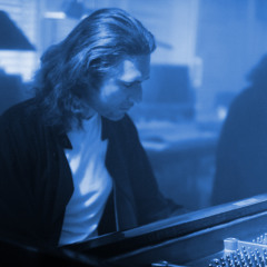 Hallelujah, (L. Cohen) Piano Solo and Arrangement by Andreas Svarc