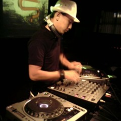 TEGAR (AKU YG DULU BUKAN SEKARANG) REMIX - Q W33NK - D'LICIOUSS