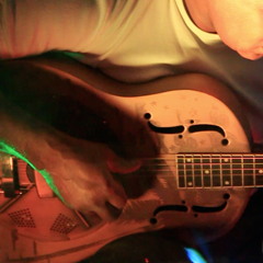 Mama's Arms sampler Paul McLean