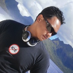 Hot Girl - Ori Deck (DjackerJack)