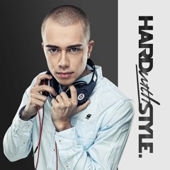 Headhunterz ft Malukah - Reignite