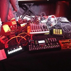 Babylon Calling Remix Live @ L'International, Paris 2013