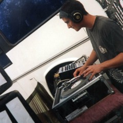 Deep Motion - Deejay Set Techno By Mid Wooder (Vinyl Set 2008)