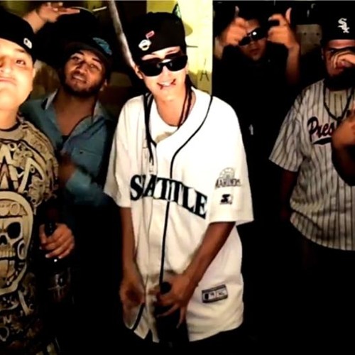 Aka en mi barrio - 213 Producciones Feat  Clica Fina (cd 213 LiFe)