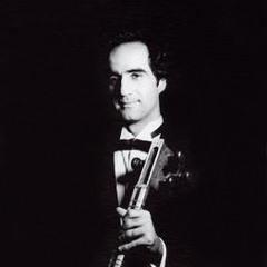 نجوای ماه - داریوش دولتشاهی