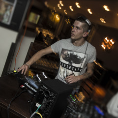 Mad1(White Nights djs)_This is my dirty south(Live set from Fridays reload)