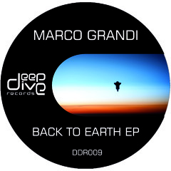 DDR009 | 02. Marco Grandi - Back To Earth (The Stain Remix)