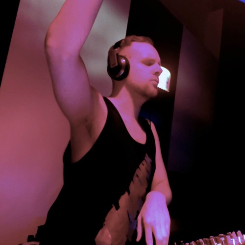 REFLEX 5/18: PRIMETIME