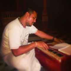 kirtan at varun's place vrindavan