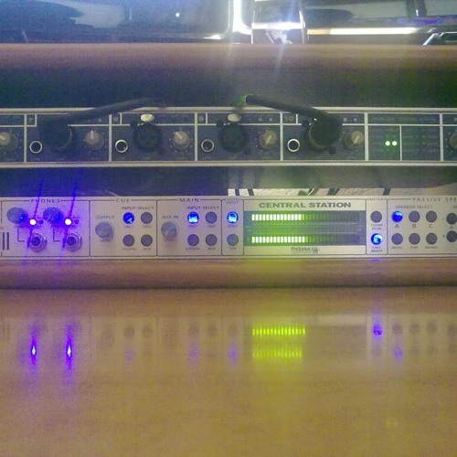 Steve Lado - Mastering Samples