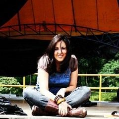 "Estás comigo" versão de  "You Are For Me"  by Renata Simão PIANO E VOZ