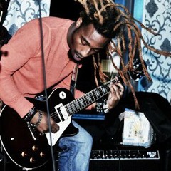 Olusola - Hold Me Close (Live)