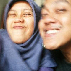 18 nov 2008 0.19 mas girang bgt baca sms neng