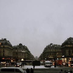 WhiteCaveinParis