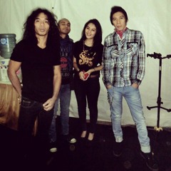 SLANK feat. Agnes Sintya - Pandangan Pertama