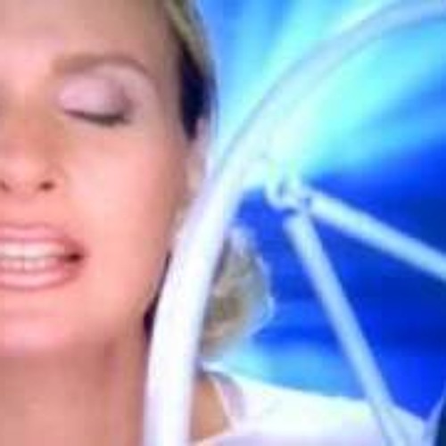 حب خلي الناس تحب - يسرا
