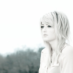 Alice Olivia - Skyfall (Cover)