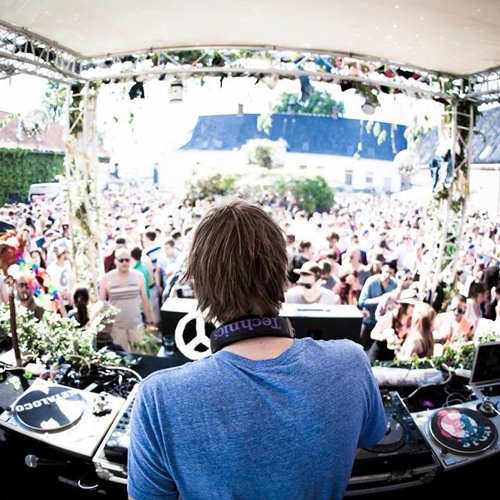Die Clique @ Thé Dansant - Flower Power (Jaurieu, 2013)