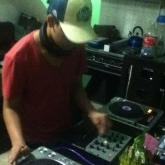 Session JUNIO (daxel green)
