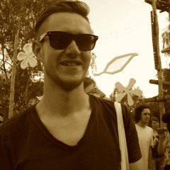 Michi Mueller - Gib mir den Bass, Alter (Reworked Mix)  // FREE DOWNLOAD //