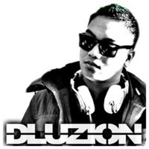 RICHard AS FUCKtard (DLUZION Festival Break)