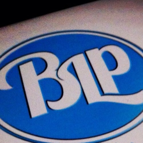 Lebih Tinggi feat. Ray Monte & Teddy Adhitya