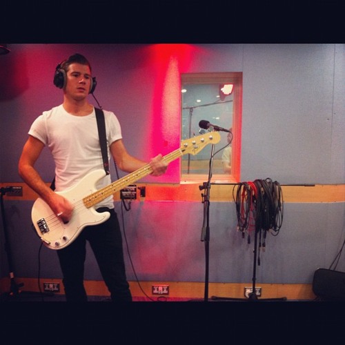 Two Wounded Birds - To Be Young (XFM Live Session)