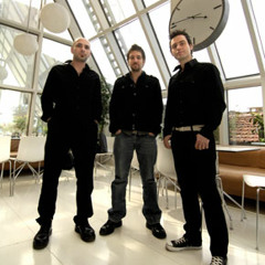 Gripin - Yalnızlığın Çaresini Bulmuşlar