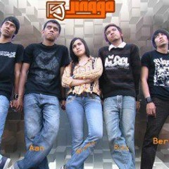 Jingga - Cinta Tak Begini