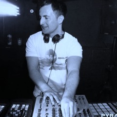 JOHNNY ALLEN WARMING UP forMATADOR&HOBO (M-NUS)@69 BELOW-PYRAMATRIX GLASGOW 1-06-13